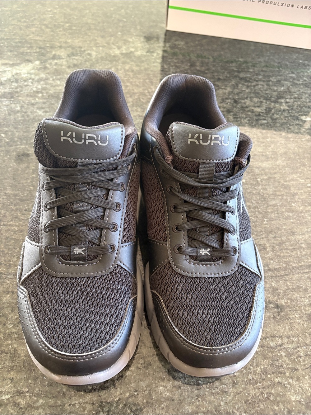 KURU Men's Black Mesh & Synthetic Athletic Shoes